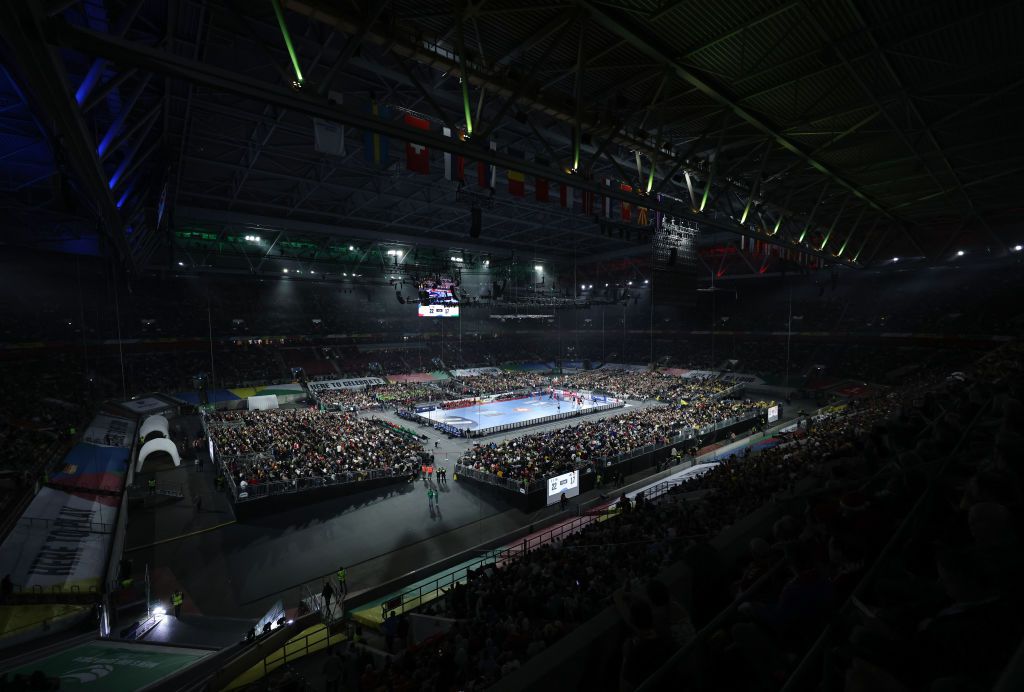 A kézilabda Európa-bajnokság nyitómeccsét 53 ezer néző előtt rendezték Fotó: Getty Images