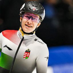 Döntős a magyar váltó a rövidpályás gyorskorcsolya-világkupán