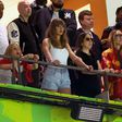 Taylor Swiftet kifújolták a Super Bowlon, Serena Williams a színpadon táncolt, Lionel Messi Luis Suárezékkel nézte a meccset