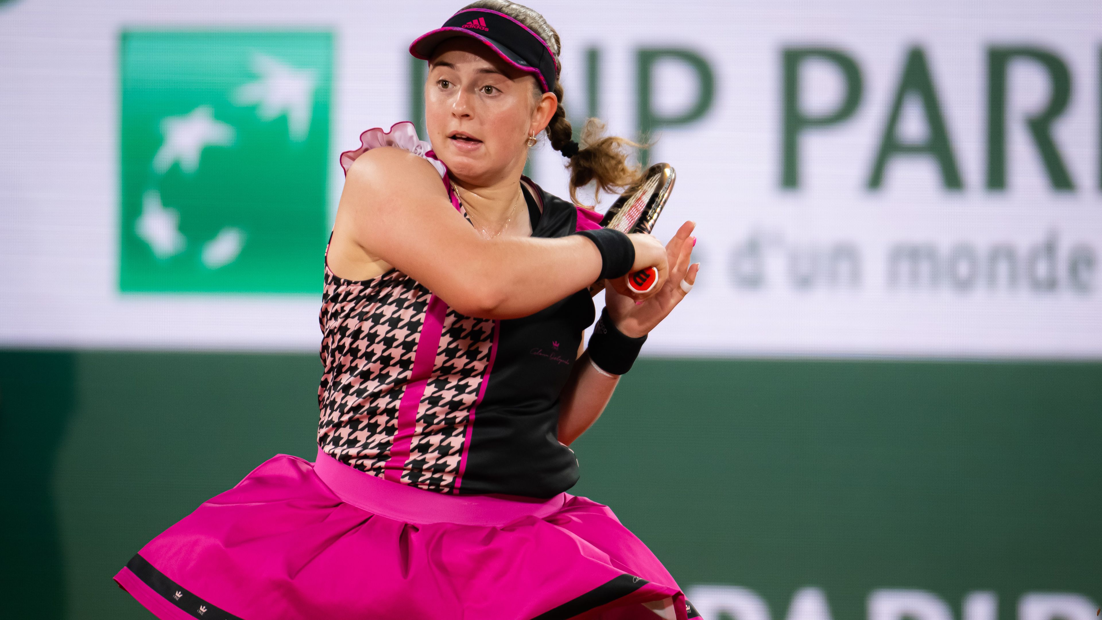 A 2017-ben Roland Garros-győztes teniszező, Jelena Ostapenko.