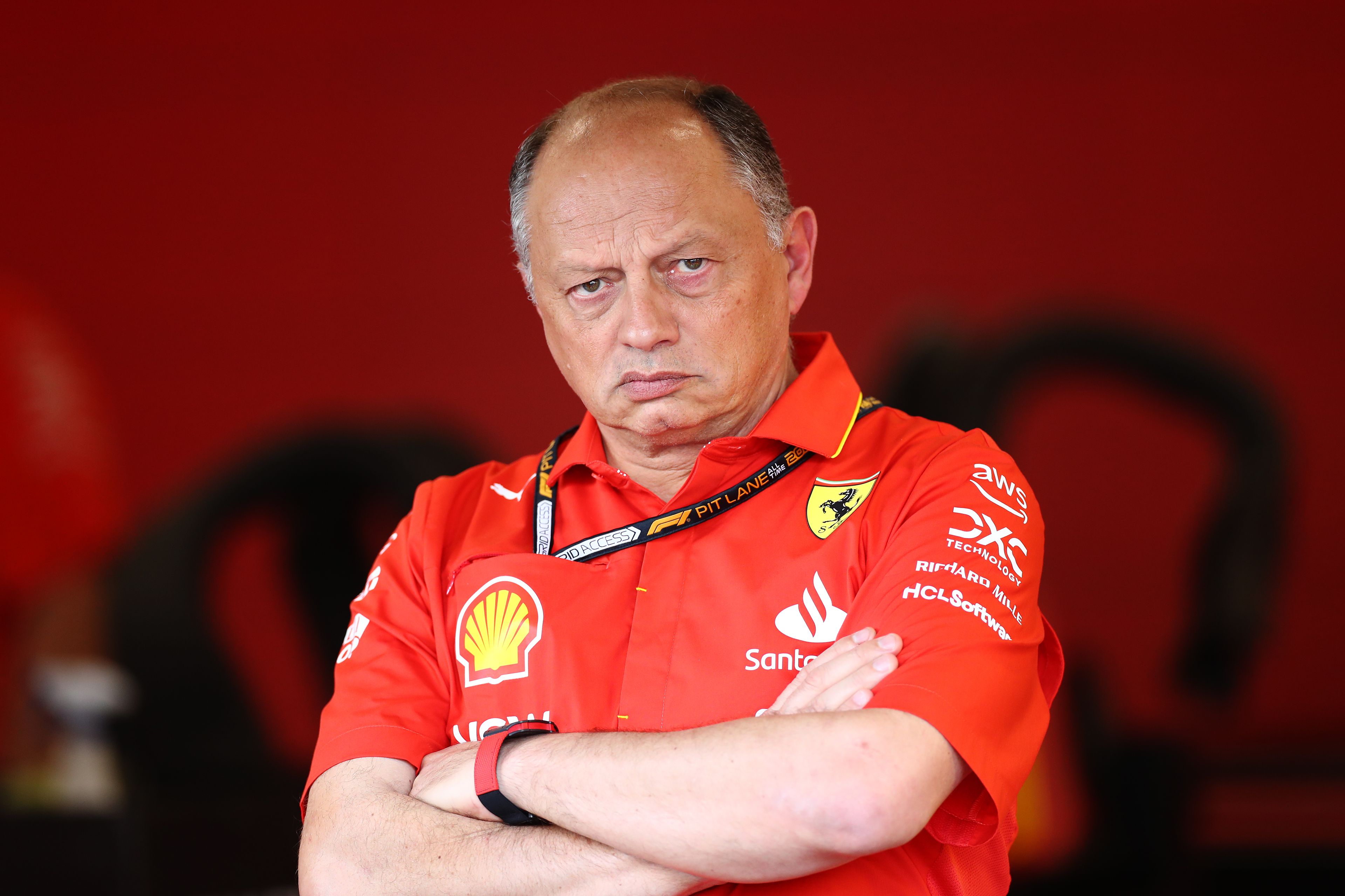 F1-hírek: főnöke sem bízott a Ferrari újoncában