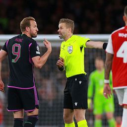 Az Arsenal és a Bayern is egy-egy tizenegyest kér számon a játékvezetőn – videókkal