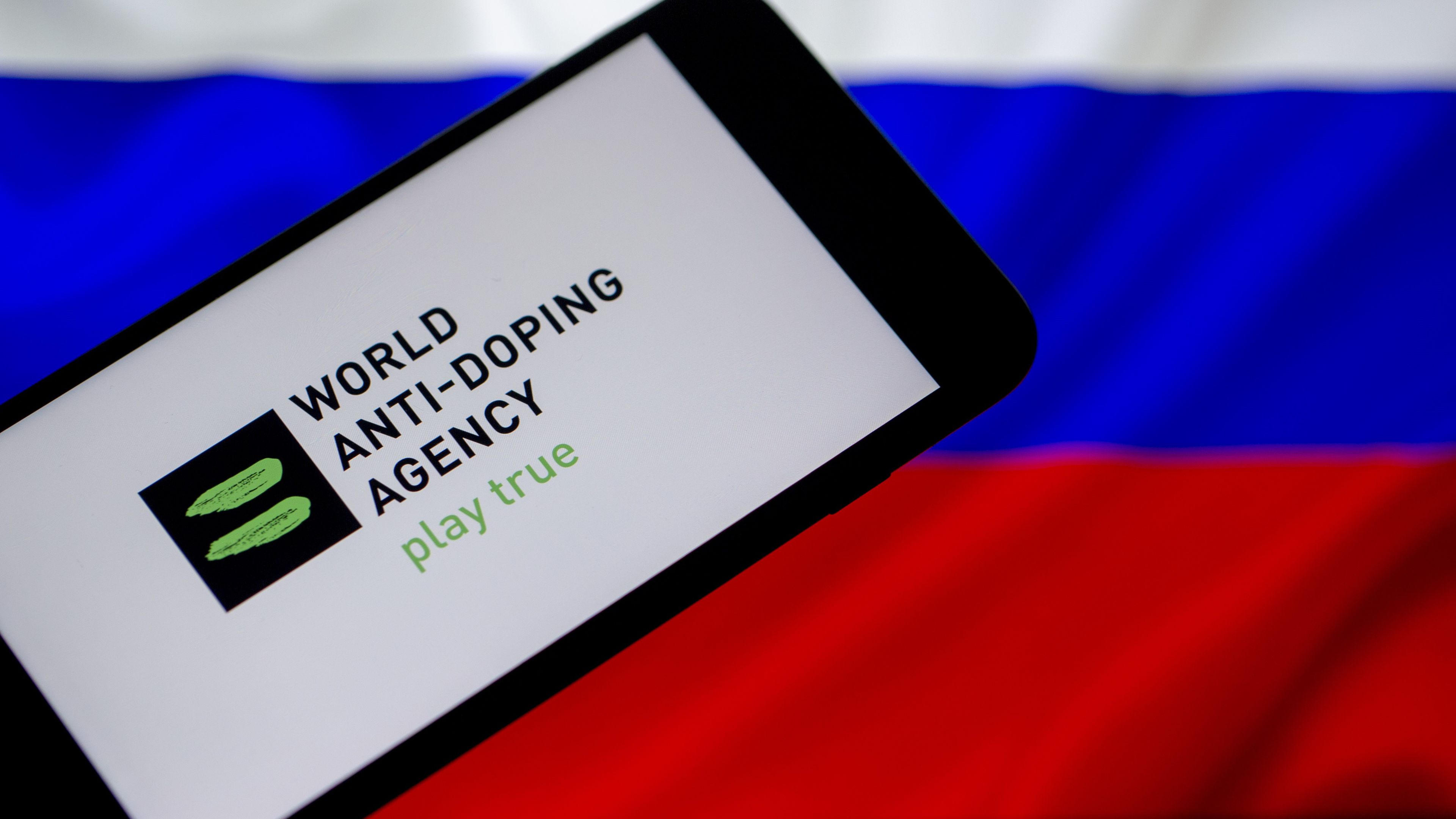 A WADA eddig 195 orosz sportolót büntetett meg, további 77 esetben pedig már kimondta a doppingvádat