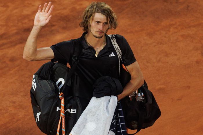 Alexander Zverev az elődöntőben búcsúzott a Roland Garroson