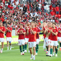 Elindult Németországba a válogatott, csoporttovábbjutás esetén Rossi körbetekeri a Balatont