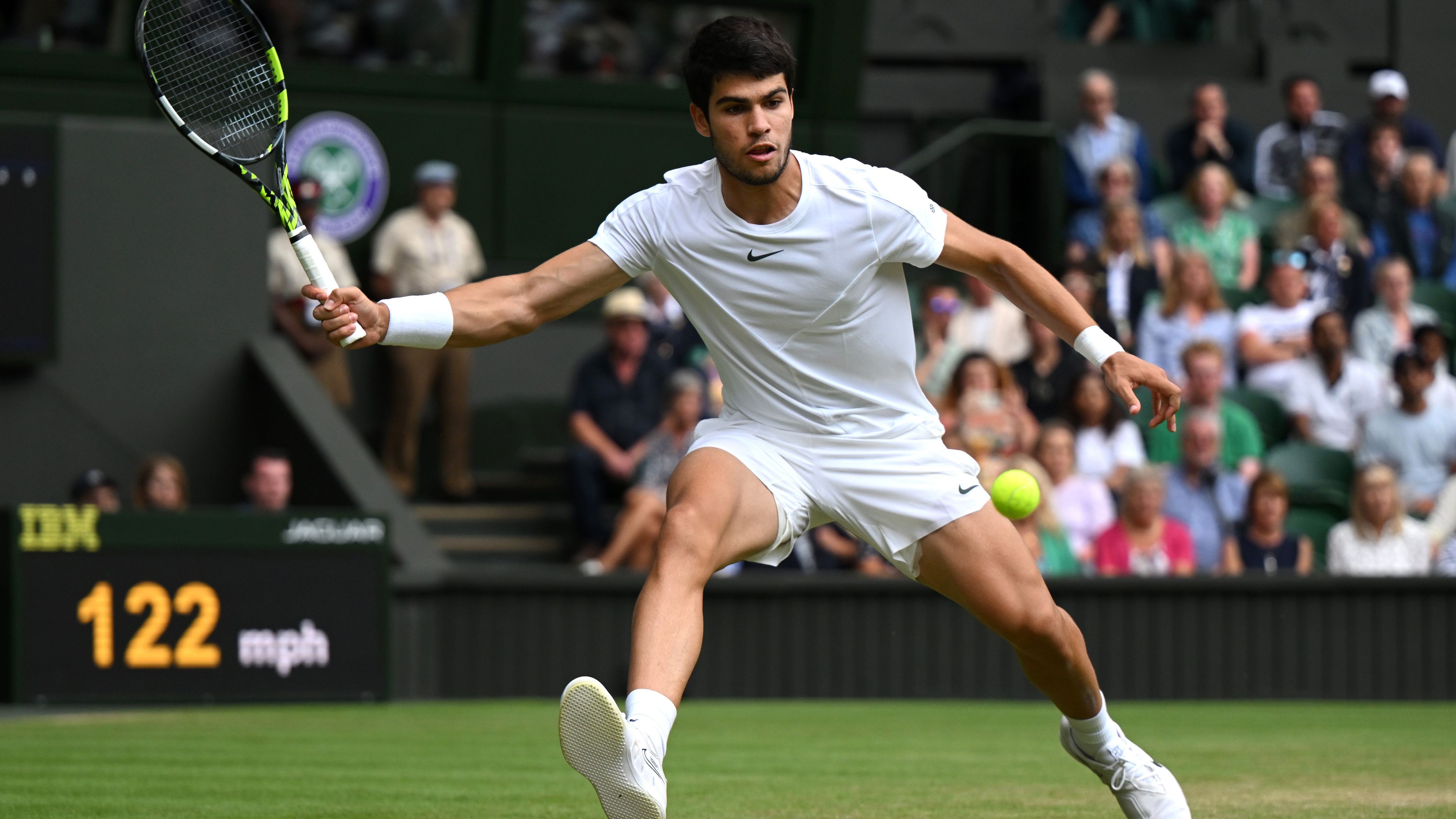 Carlos Alcaraz először negyeddöntős Wimbledonban