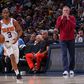 Chris Paul a Golden State Warriorsnál folytatja