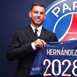 Komolyan odaszólt a klublegenda a PSG-hez szerződő védőnek – fotóval