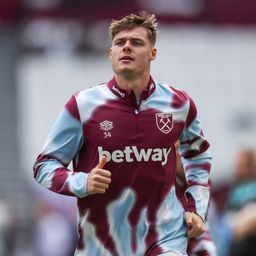 A Premier League-ből igazolna csatárt az AS Roma
