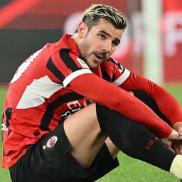 Hivatalos: Szaúd-Arábiába szerződött a Milan francia válogatott hátvédje