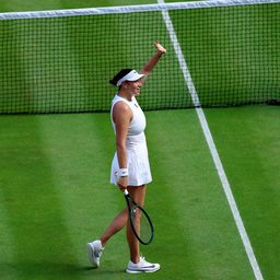 Kiesett a világelső! Amerikai döntős Wimbledonban