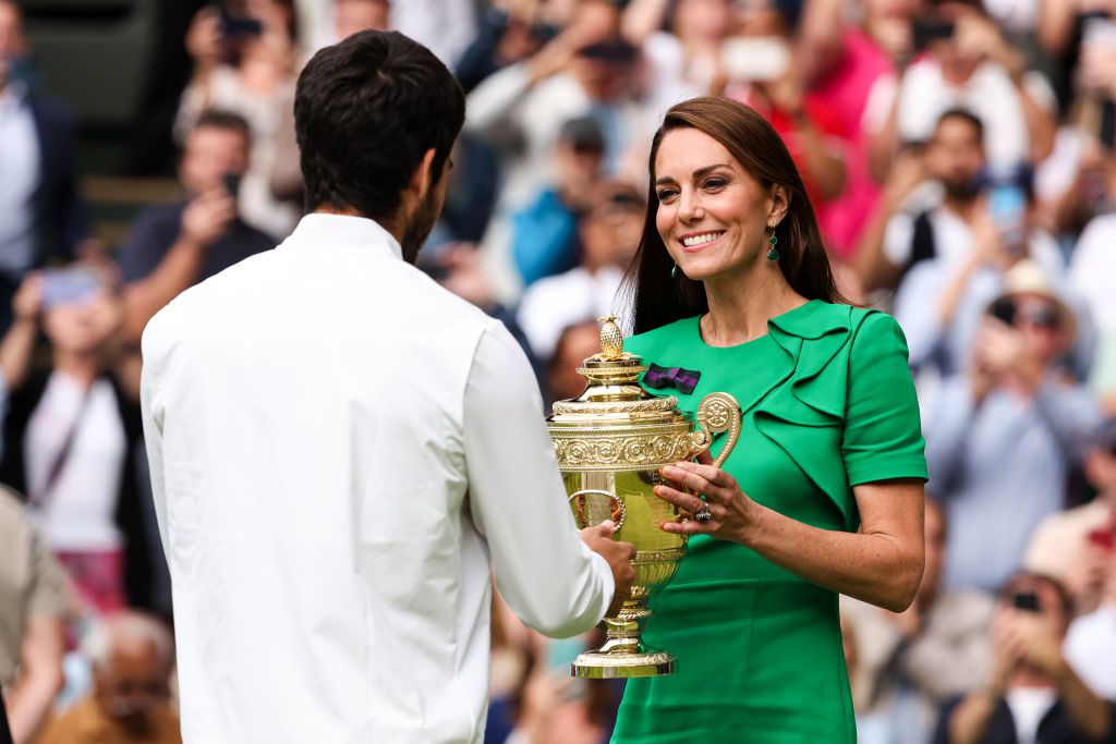 Alcaraznak nemcsak a kupa, meg az egymillárd járt, hanem Anglia következő királynéjának elbűvölő mosolya is (Fotó: Getty Images)