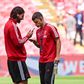 Szezonnyitó rangadó a Wembley-ben: Szoboszlaiék a Community Shield trófeáért csatáznak