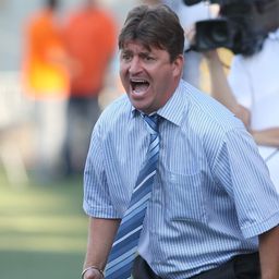 Véber az U19-es csapatának meccsén: Vak g..ik gyülekezete – alpári videó