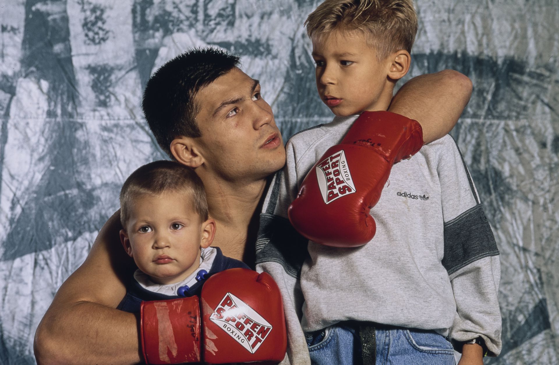 Harmincéves emlék: ma már felnőtt fiaival: Michaellel és Nicolassal (Fotó: Getty Images)