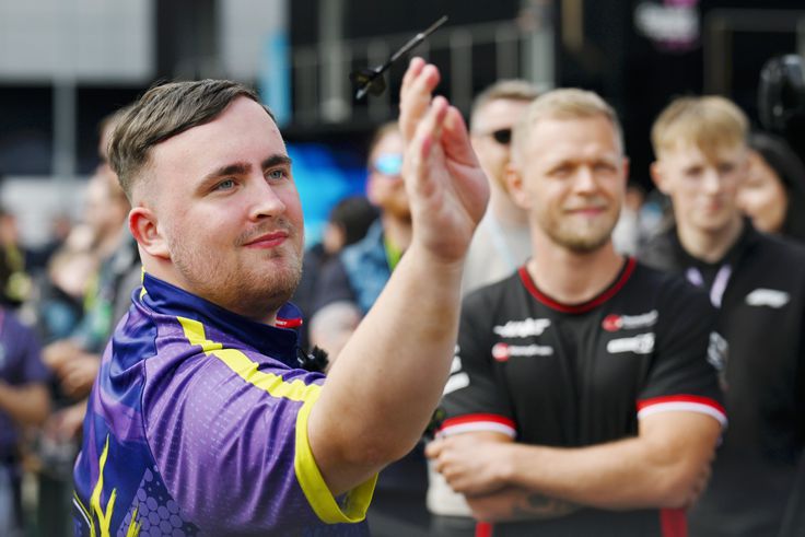 Littlerre irigykedhet Messi és Ronaldo: elképesztő sikernek örülhet a dartsos