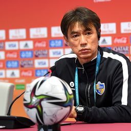 Ádám Martinról és a „kapzsi” japánról is beszélt a dél-koreai bajnokcsapat edzője