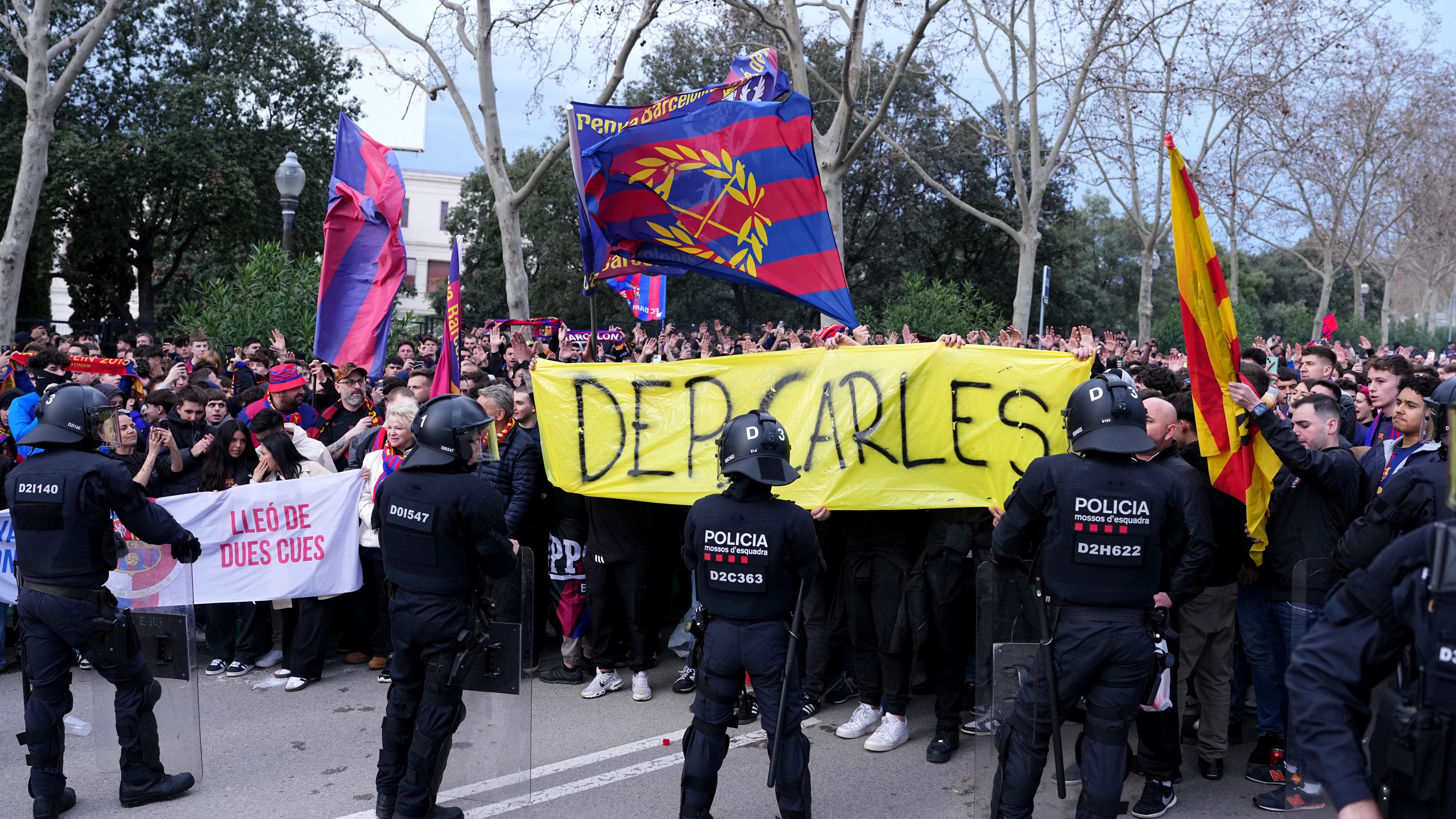 A Barcelona játékosai elbúcsúztak az elhunyt orvostól