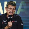 Kiakadt Schumacherre a csapatfőnök: „Kib*szottul nevetséges!”