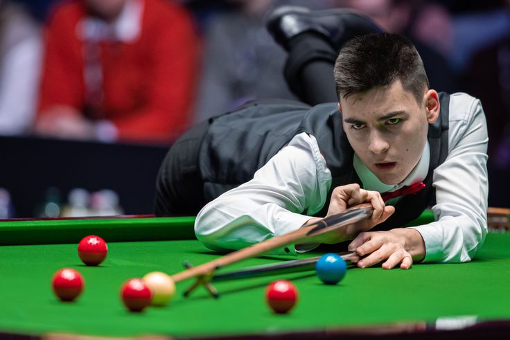 Révész Bulcsú minimális hátrányban van