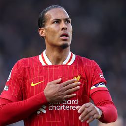Micsoda nap a Liverpool-szurkolóknak! Fabrizio Romano szerint Van Dijk is hosszabbított