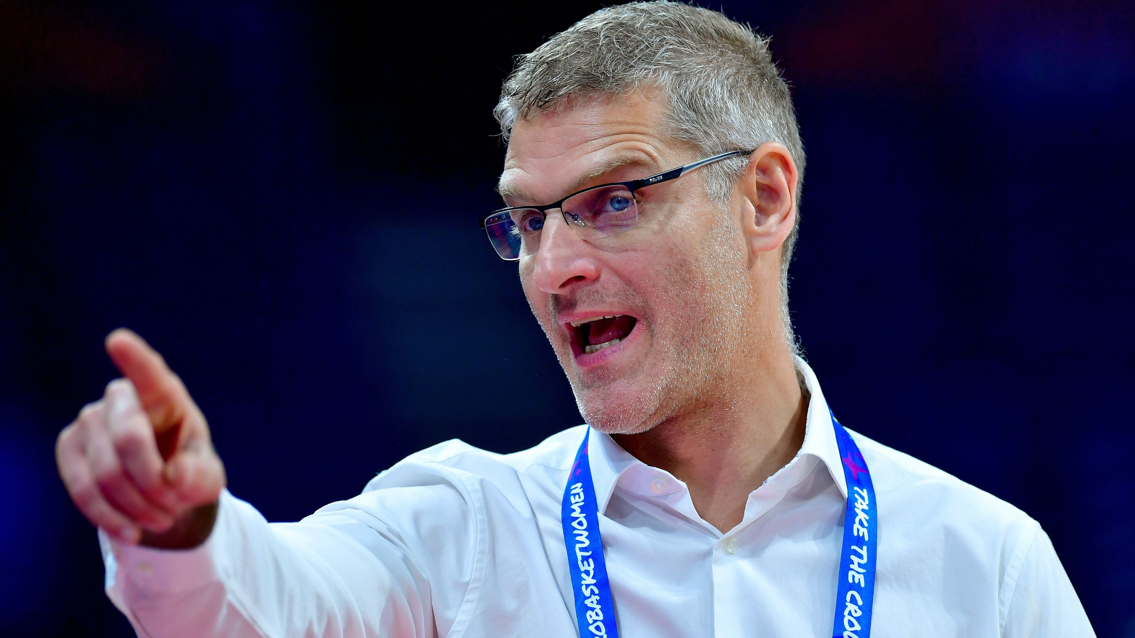 Székely Norbert szövetségi kapitány nem lehet nyugodt a júniusi kosárlabda Európa-bajnokság előtt. (Fotó: Czeglédi Zsolt/MTI)