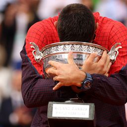 Djokovics: „Hihetetlen, hogy ennyi futballsztár szorított értem” – videóval