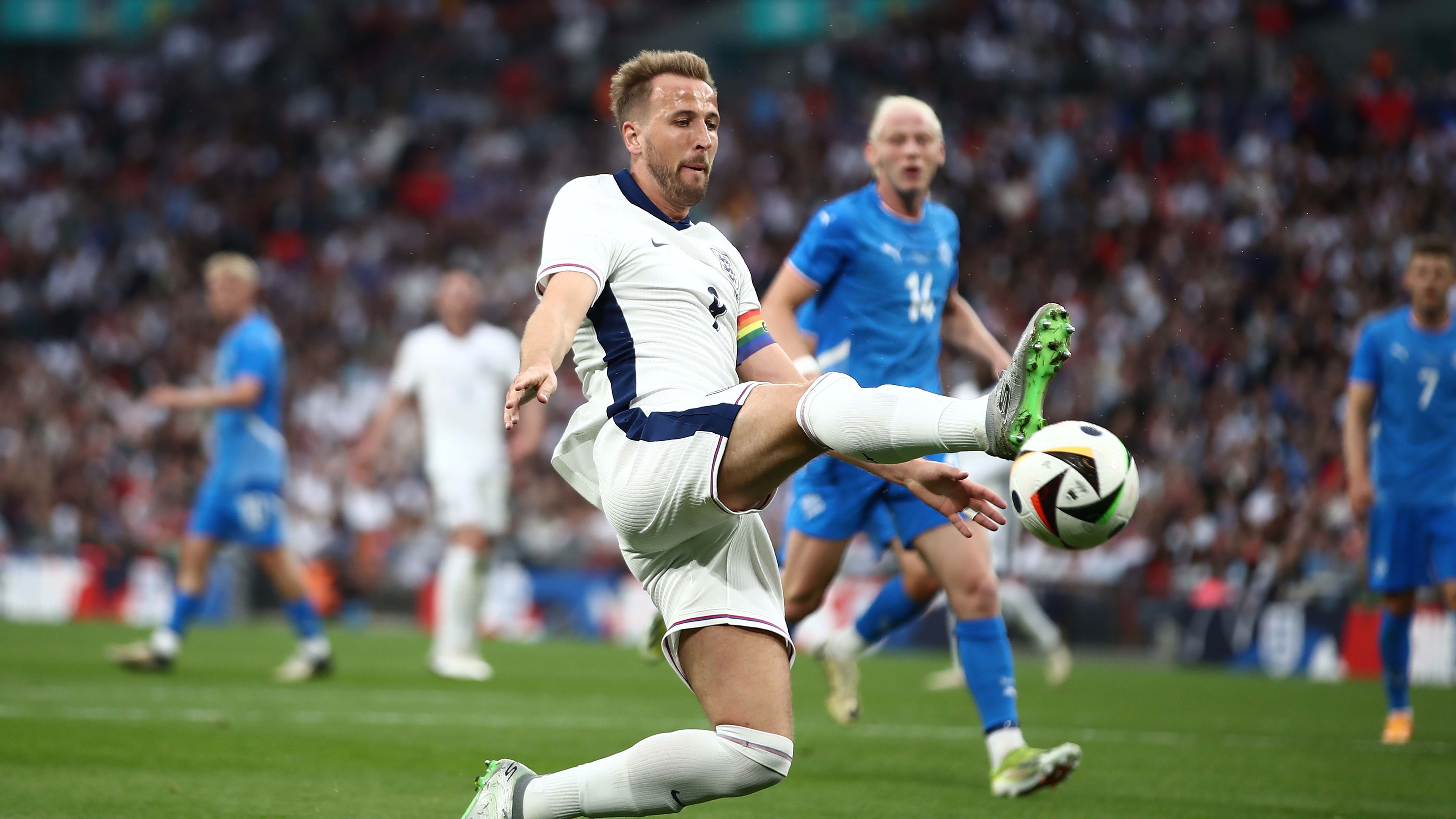 Harry Kane nem írta alá az Arsenal mezét