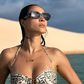 A sivatag is felforr: szexi fürdőruhában mutatta meg magát az olimpiai bajnok sportolónő