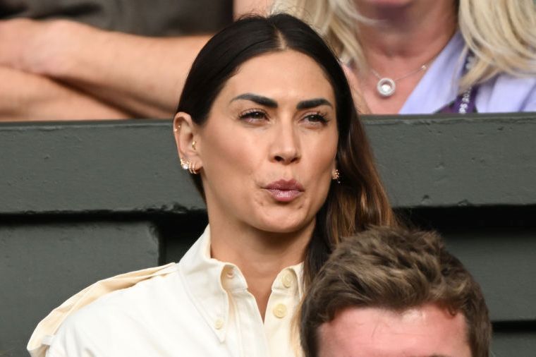 Melissa Satta szépségével elvarázsolta Wimbledon közönségét