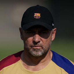 Furcsán kezdődik a Flick-éra: fogorvoshoz küldték a Barcelona összes játékosát