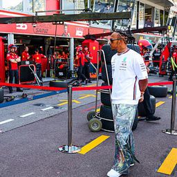 A Ferrari megkereste Hamiltont - sajtóhír