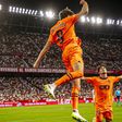 Piros lap és VAR a hajrában, legyőzte a Valencia a Sevillát