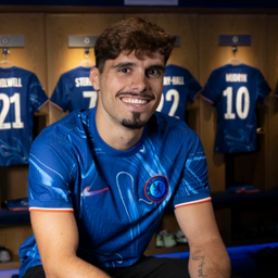 60 millió euróért igazolt portugál támadót a Chelsea