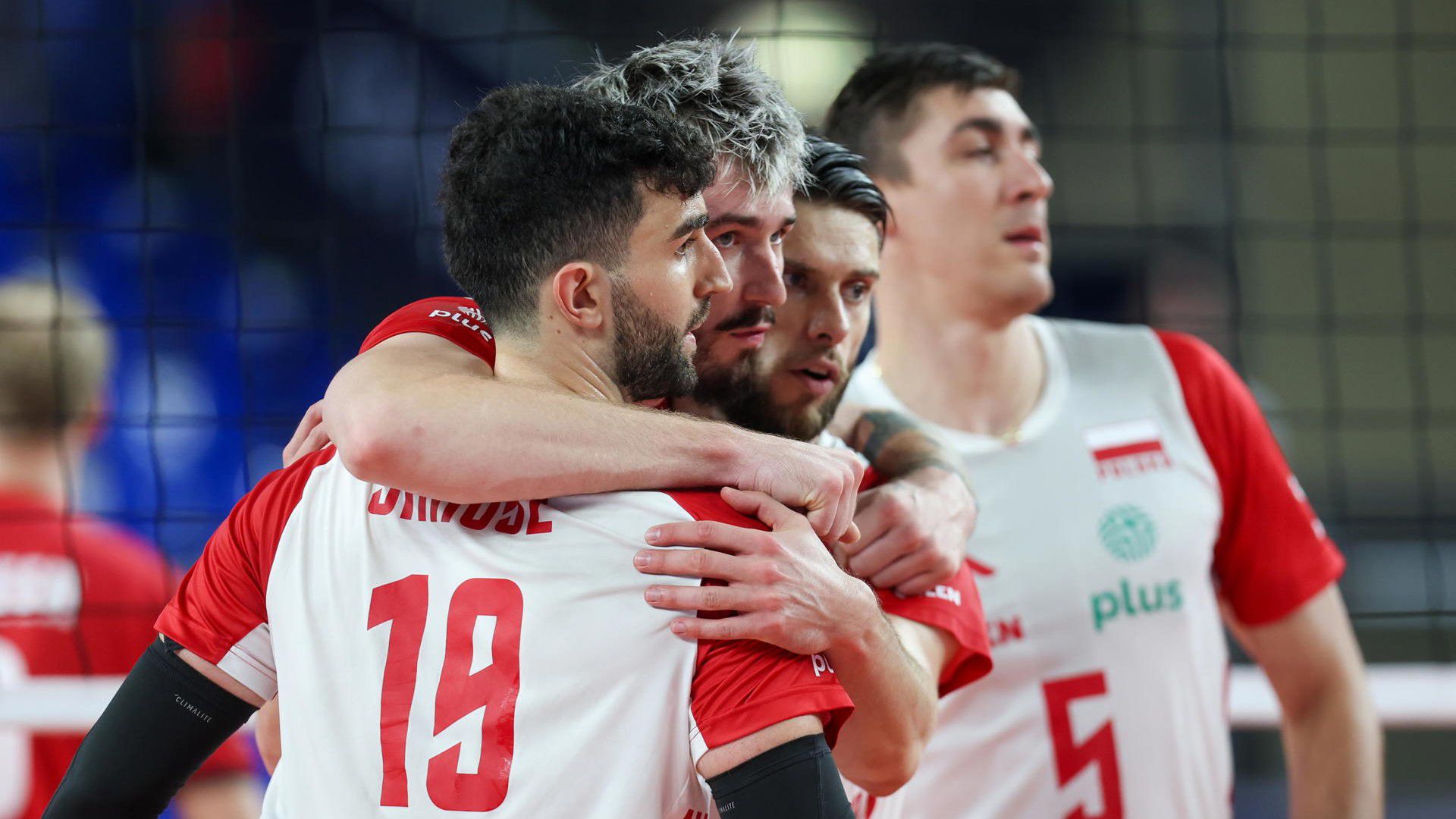 Szerbia és Lengyelország a nyolc között az Európa-bajnokságon – videóval
