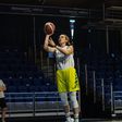 Újabb csapások az anyagi gondokkal küzdő Sopronnál