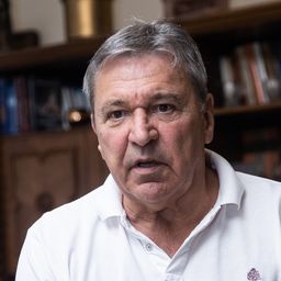Nagy László: „Véber hogy akar így edzősködni Újpesten az NB I-ben?”