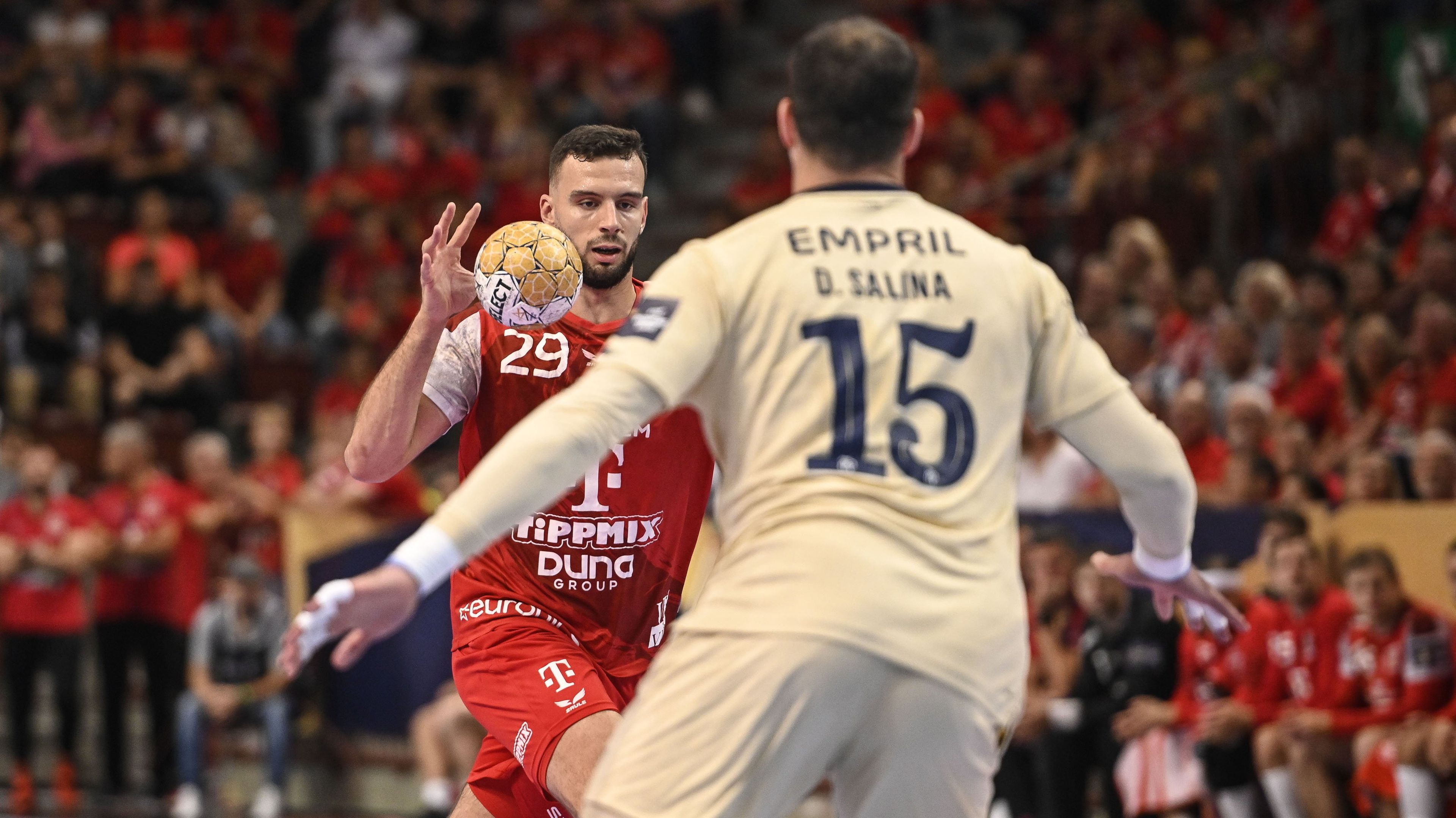 Remili-show a Veszprém BL-meccsén, avagy 34 kapott góllal is lehet simán nyerni