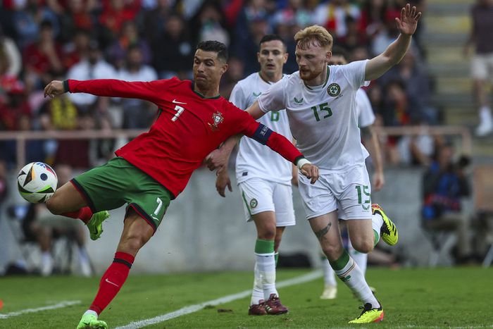 Cristiano Ronaldo vezetésével legyőznék az íreket a portugálok (Fotó: Getty Images)