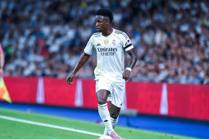 Vinícius bombaformában van minden sorozatot figyelembe véve