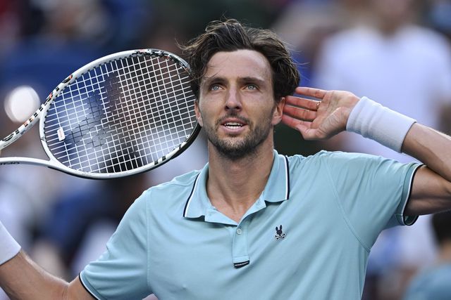 Ritka az ilyen, amikor egy rokonnal kell megbírkozni a címért