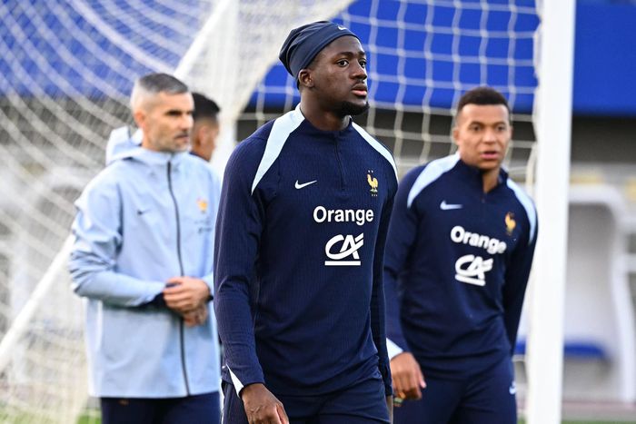 Az angol csapat védője még a Chelsea elleni rangadón sérült meg
