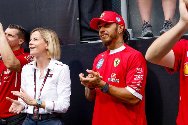 Hamilton jelenleg a hatodik helyen áll a pilóták bajnokságában