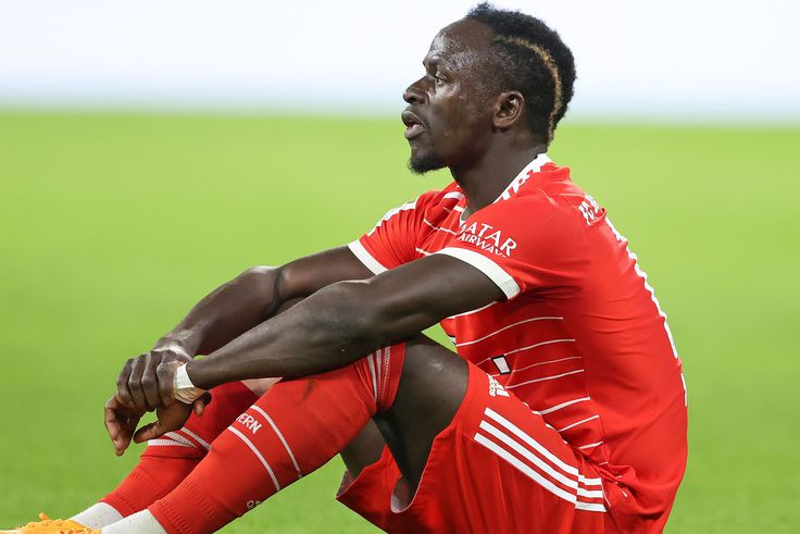 Vb-keretet hirdetett Hollandia, Uruguay és Szenegál is – déli hírösszefoglaló