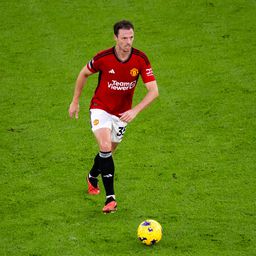 Jonny Evans hetekig nem lesz bevethető