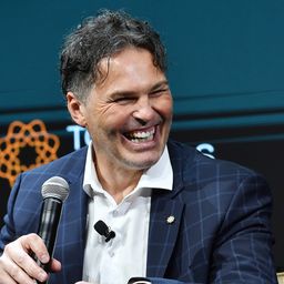 Jaromir Jagr mezszámát visszavonultatja a Pittsburgh Penguins