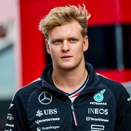 Mick Schumacher elmesélte, milyen volt a kapcsolata tragikus síbalesetet szenvedett édesapjával