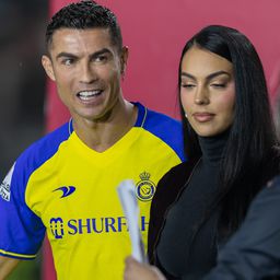 A szaúdi hatóságok jelezték, hogy Ronaldo barátnőjének szigorú szabályokat kell betartania