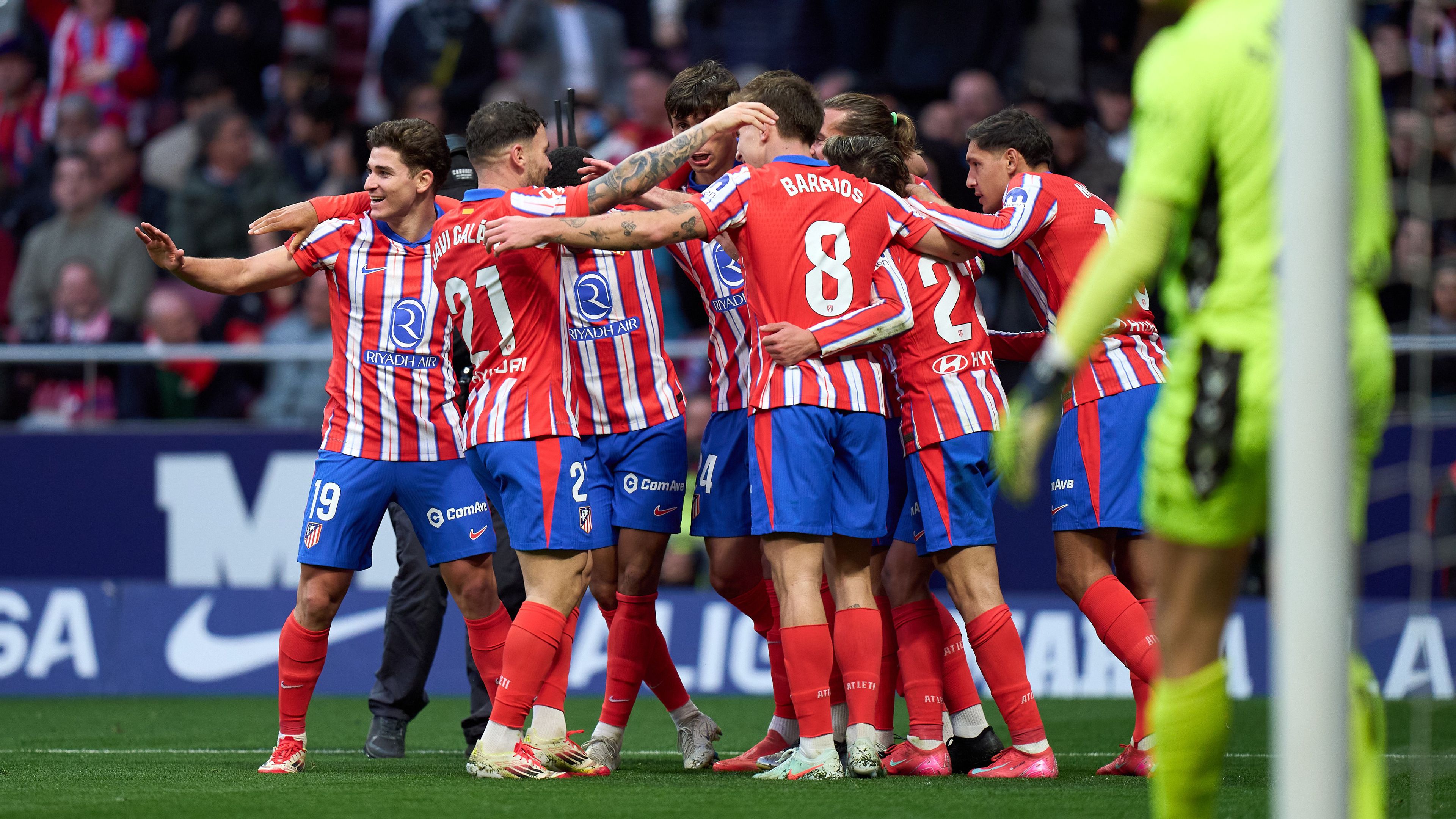 Klubrekordot döntött az Atlético Madrid, s a La Liga élére állt