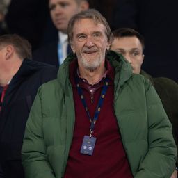 Bajban a Manchester United alkalmazottjai, 100-200 főt elküldhet a tulajdonos